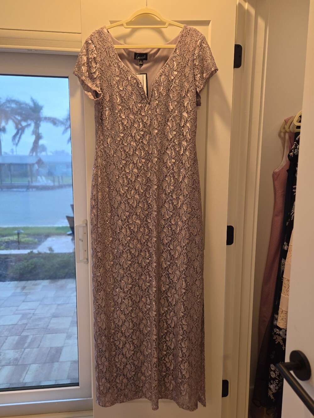 NWT Connected Apparel Size 16 Dusty Taupe Sequin Lace Formal Gown